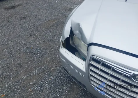 2006 Chrysler 300 Touring из США, поврежденный, VIN 2C3KA53G06H133894